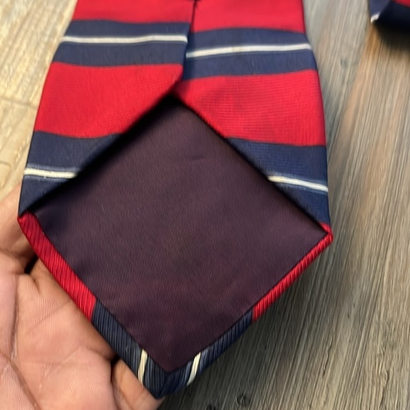 Geoffrey Beene Mens Silk Necktie Red and Blue Striped Men's Tie Formal Party - Picture 5 of 7